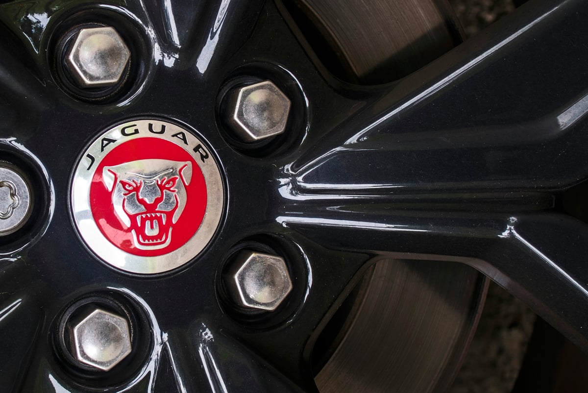 Jaguar repair workshop
